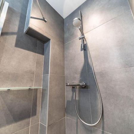 Appartement Situe A -Part Dieu Лион Екстериор снимка